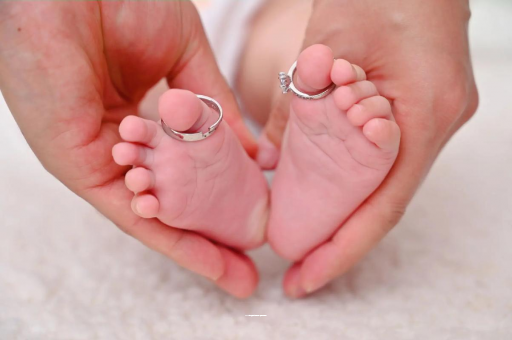 嘉鱼孕妇为什么总是放屁 嘉鱼孕妇为什么总是放屁